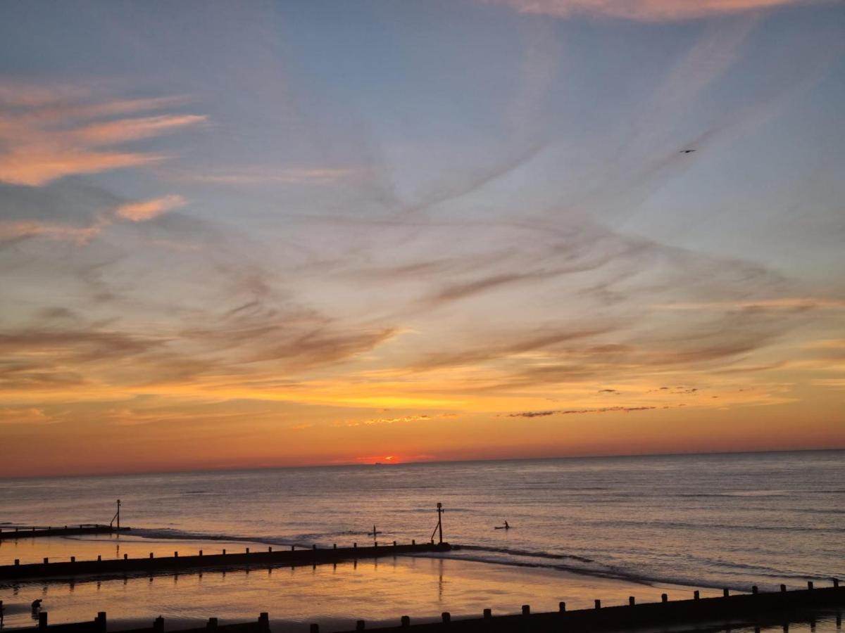 Burlington Berties Sheringham Exterior foto