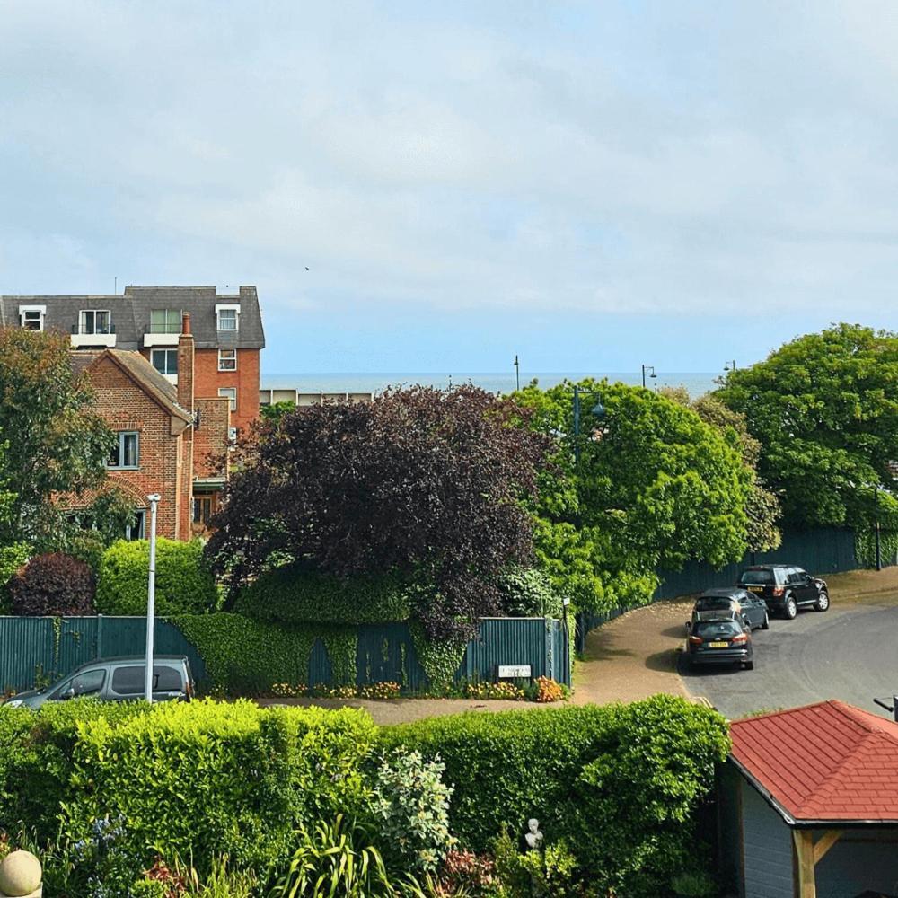 Burlington Berties Sheringham Quarto foto